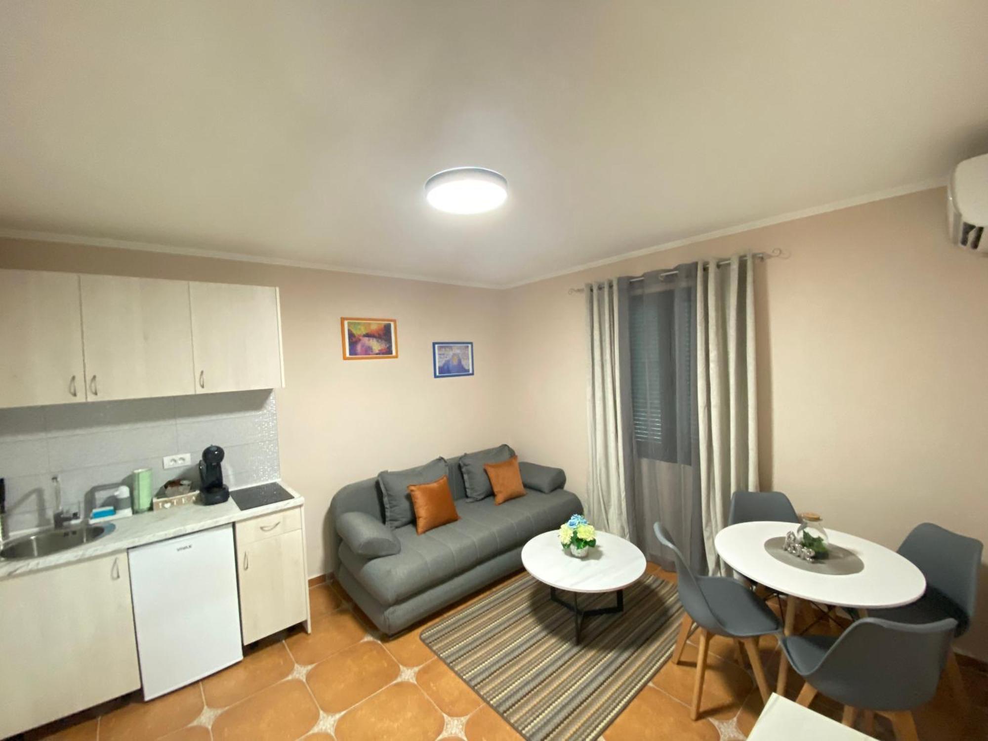 Aquata Apartments Tivat Habitación foto